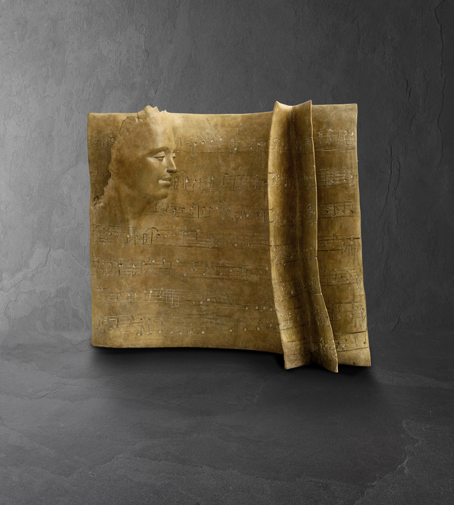 Paola Grizi - Partition Bronze 59 x 74 x 25 cm | 23 1/5 × 29 1/10 × 9 4/5 in Edition de 8 © Marciano Contemporary