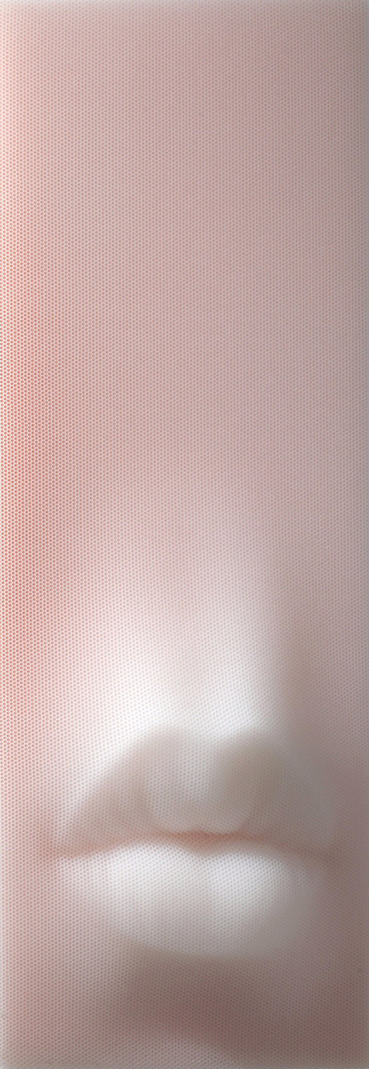 Sang-Sik Hong - Breathe 2 Or Sculpture réalisée avec des pailles 90 x 35 x 17 cm | 35 2/5 × 13 4/5 × 6 7/10 in Edition de 5 © Marciano Contemporary
