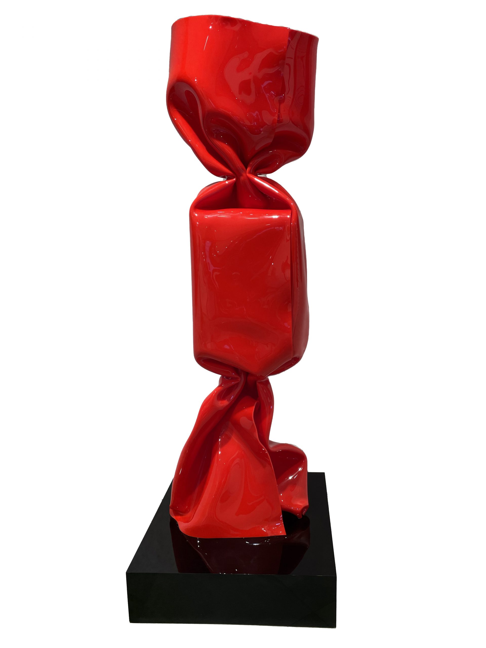 Laurence Jenk Artiste<br />
Wrapping Bonbon Monumental Rouge<br />
© Marciano Contemporary